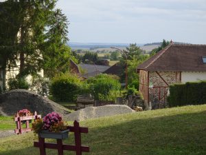 Troyes naar Sommeval, uitzicht vanaf pelgrimsherberg.