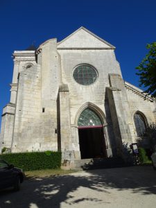 Chablis naar Accolay kerk