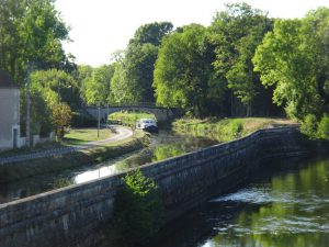 Chablis naar Accolay  kanaal