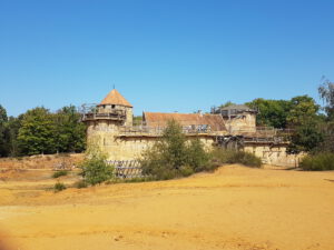 guedelon, kasteel in aanbouw