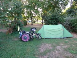 camping tent auxerre-1